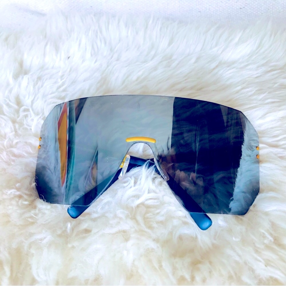 💛 Handcrafted Italian Sheriff & Cherry Sunglasses - Picture 8 of 16